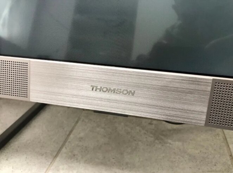Телевізор Телевизор Изогнутый THOMSON 55UC6696 - 55 дюймов - SmartTV - <ro>Изображение</ro><ru>Изображение</ru> #7, <ru>Объявление</ru> #1682909