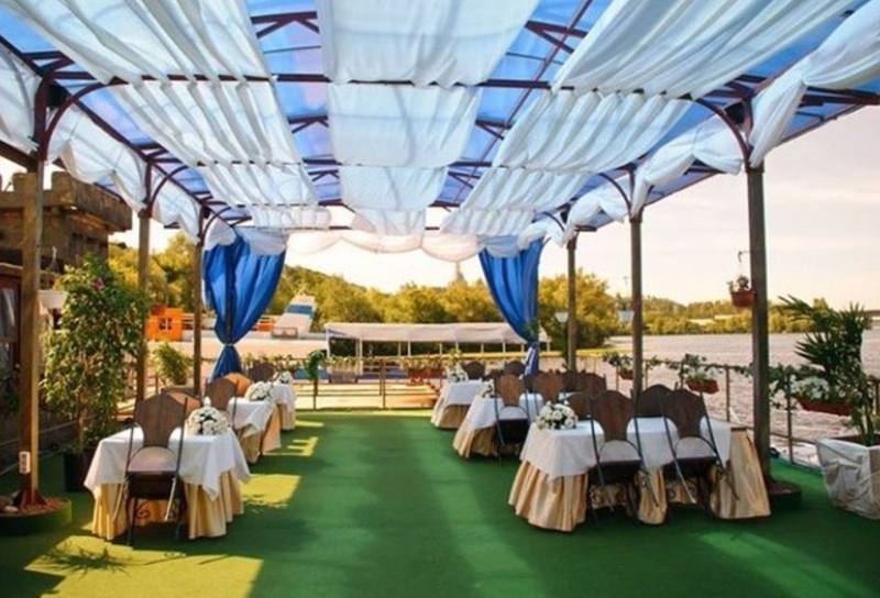 "Замок Выдубичи" - необычный ресторан на воде в центре Киева - <ro>Изображение</ro><ru>Изображение</ru> #3, <ru>Объявление</ru> #1684435