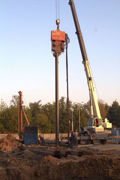 Аренда вибропогружатель  muller ms-24 hfv - <ro>Изображение</ro><ru>Изображение</ru> #1, <ru>Объявление</ru> #1684214