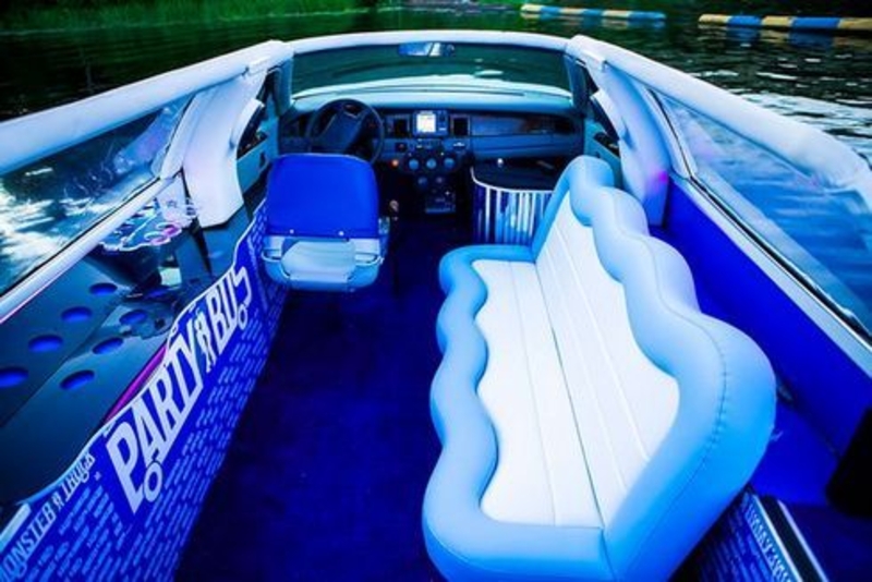 Аренда Аква лимузина, прокат аква лимузин на воде арендовать водный лимузин на д - <ro>Изображение</ro><ru>Изображение</ru> #6, <ru>Объявление</ru> #1688165
