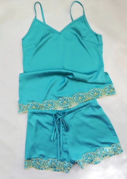 Пижама, топ и шорты - <ro>Изображение</ro><ru>Изображение</ru> #1, <ru>Объявление</ru> #1695884