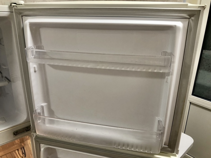 Холодильник Samsung RT30MB 60x60x157. No Frost. Свой. Состояние нового. - <ro>Изображение</ro><ru>Изображение</ru> #4, <ru>Объявление</ru> #1697531