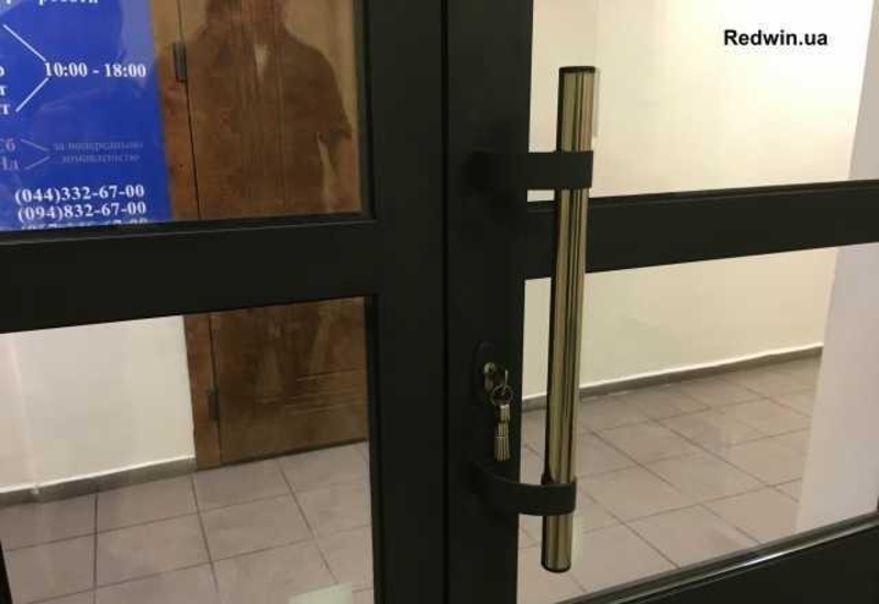 Алюминиевые двери. Двери входной группы с замком - <ro>Изображение</ro><ru>Изображение</ru> #3, <ru>Объявление</ru> #1697129