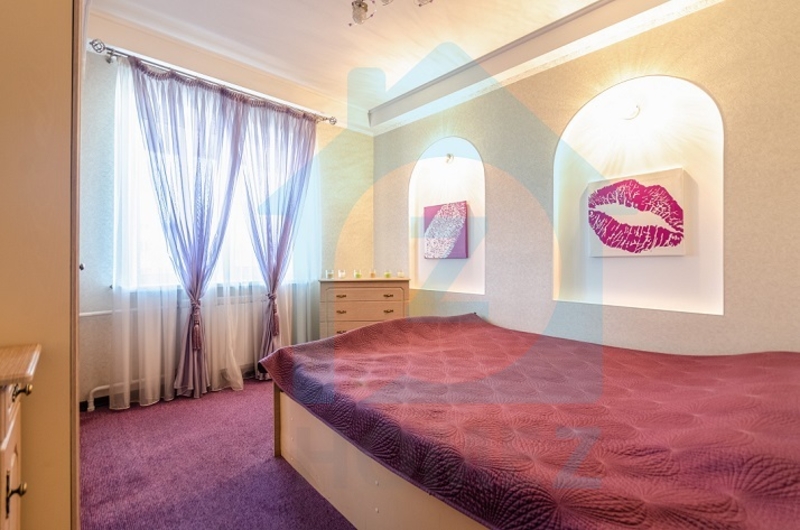 Продается 2 к. квартира с евроремонтом на Антоновича 99 в центре - <ro>Изображение</ro><ru>Изображение</ru> #3, <ru>Объявление</ru> #1699794