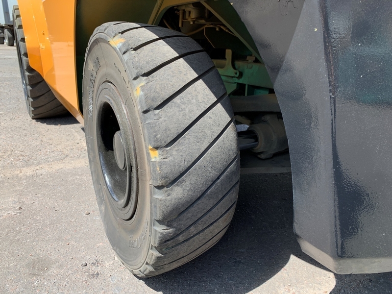 Вилочный погрузчик/навантажувач  Mitsubishi  с боковым смещением и печкой - <ro>Изображение</ro><ru>Изображение</ru> #9, <ru>Объявление</ru> #1697967