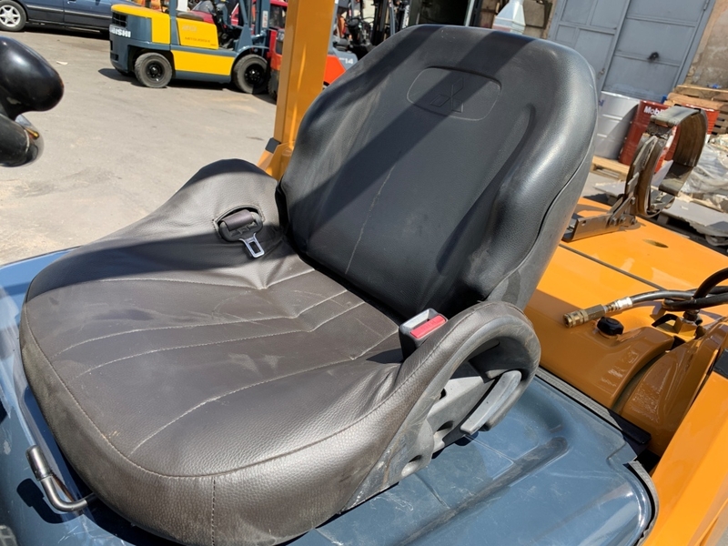 Вилочный погрузчик/навантажувач  Mitsubishi  с боковым смещением и печкой - <ro>Изображение</ro><ru>Изображение</ru> #10, <ru>Объявление</ru> #1697967