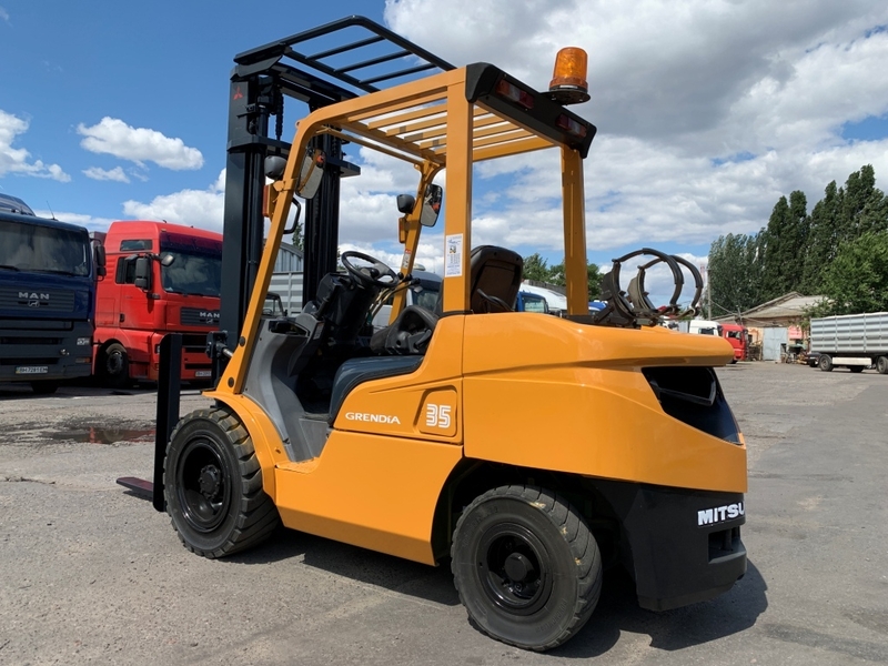 Вилочный погрузчик/навантажувач  Mitsubishi  с боковым смещением и печкой - <ro>Изображение</ro><ru>Изображение</ru> #3, <ru>Объявление</ru> #1697967