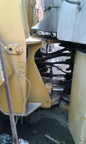 Продаем фронтальный погрузчик XG958, 3,0 м3, 2007 г.в. - <ro>Изображение</ro><ru>Изображение</ru> #9, <ru>Объявление</ru> #1700267