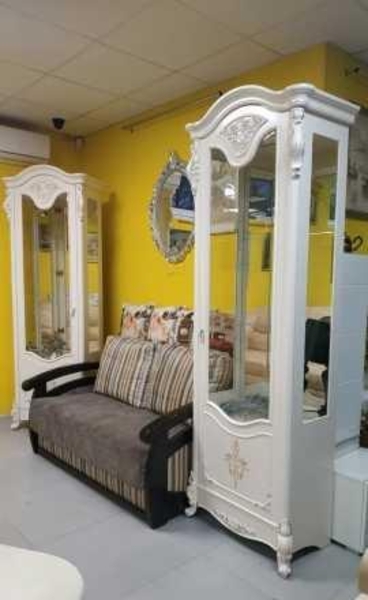 Белая с патиной витрина Коко Шанель NEW с подсветкой - <ro>Изображение</ro><ru>Изображение</ru> #5, <ru>Объявление</ru> #1701614