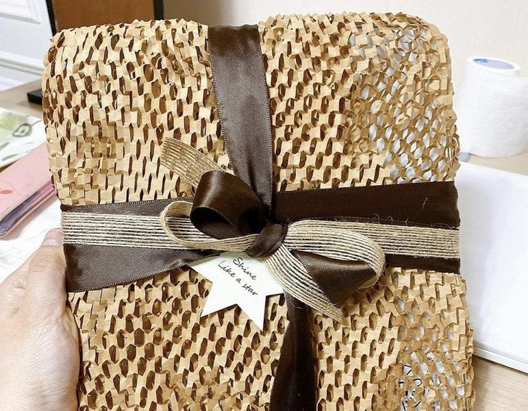 Крафт-бумага упаковочная 50 см х 100 м PaperPack, сотовая перфорированная бумага - <ro>Изображение</ro><ru>Изображение</ru> #3, <ru>Объявление</ru> #1705696