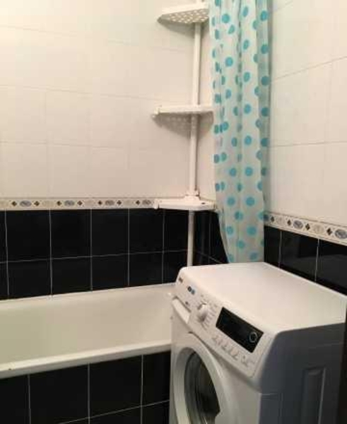 Сдам 1 ком.  квартиру ул.  Урловская 5 м.  Осокорки 10 мин.  пешком - <ro>Изображение</ro><ru>Изображение</ru> #1, <ru>Объявление</ru> #1710623