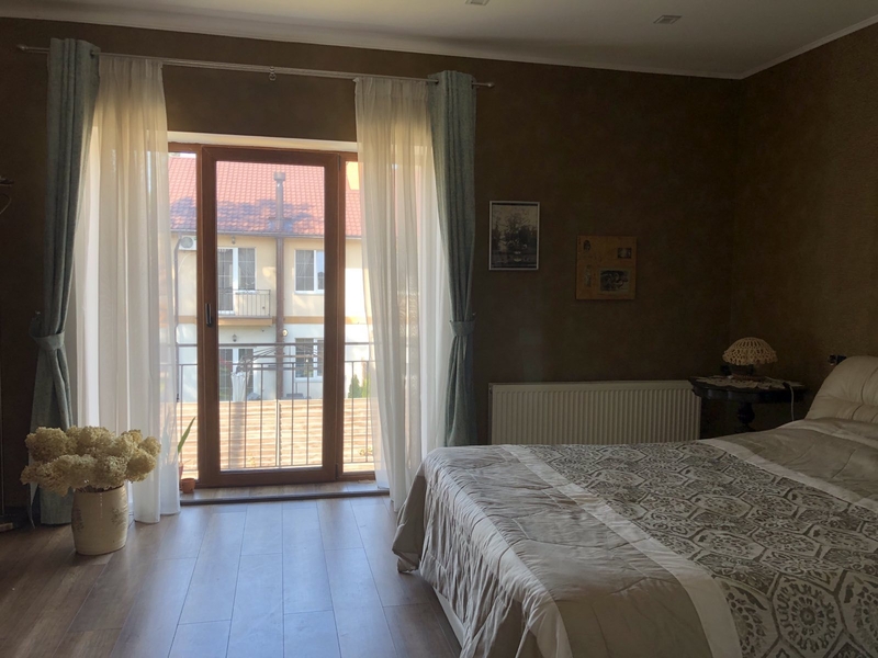 Дом в Гостомеле в ЖК «Чешский двор», пер. Мальовничий (Живописный). Ремонт. - <ro>Изображение</ro><ru>Изображение</ru> #5, <ru>Объявление</ru> #1714942