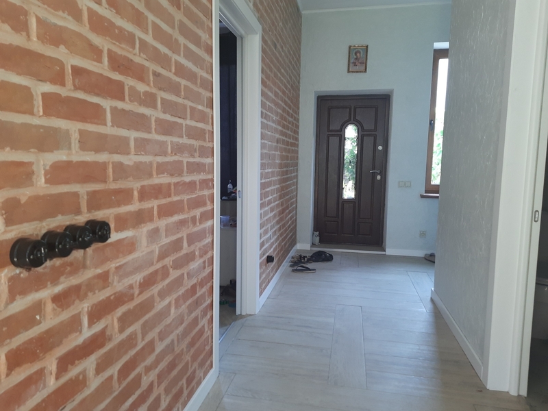 Дом в Гостомеле в ЖК «Чешский двор», пер. Мальовничий (Живописный). Ремонт. - <ro>Изображение</ro><ru>Изображение</ru> #2, <ru>Объявление</ru> #1714942