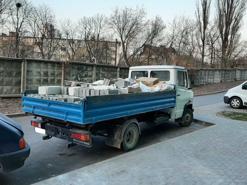 Вывоз строительного мусора. Услуги грузчиков ! - <ro>Изображение</ro><ru>Изображение</ru> #4, <ru>Объявление</ru> #1715567