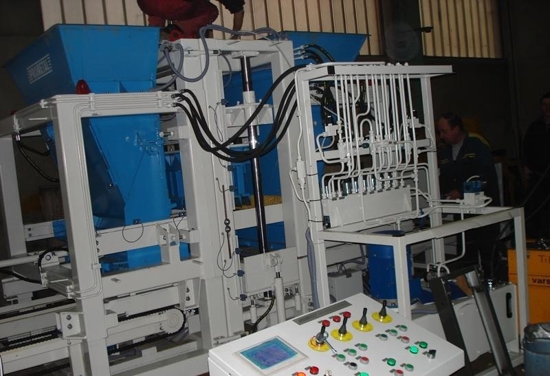 Блок-линии и вибропрессы SUMAB для бетонных изделий, Киев - <ro>Изображение</ro><ru>Изображение</ru> #8, <ru>Объявление</ru> #1718411