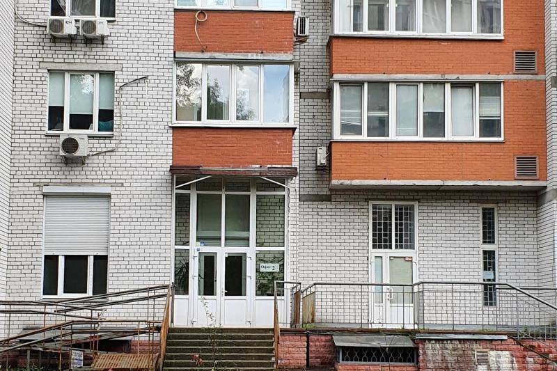 Фасадное помещение на 1-м этаже многоэтажного здания. - <ro>Изображение</ro><ru>Изображение</ru> #4, <ru>Объявление</ru> #1724816