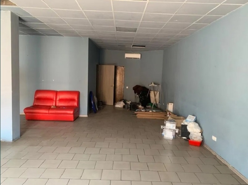 Прохідне місце 100 кв. 1 -поверх смт. Калинівка - <ro>Изображение</ro><ru>Изображение</ru> #5, <ru>Объявление</ru> #1726126