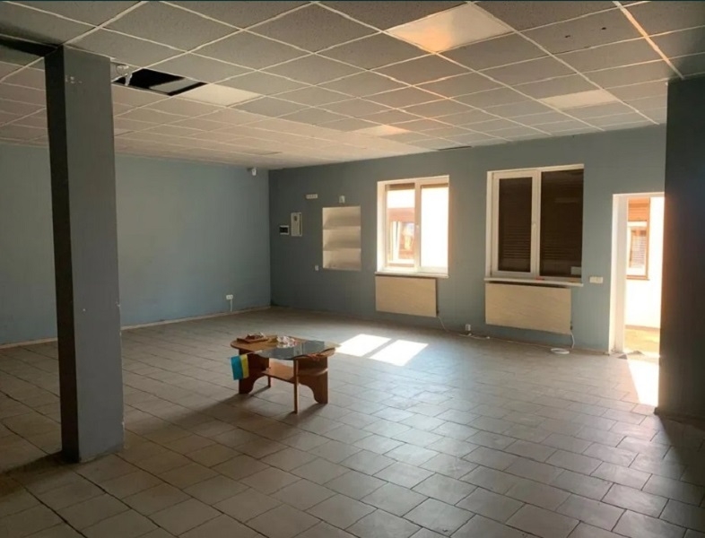 Прохідне місце 100 кв. 1 -поверх смт. Калинівка - <ro>Изображение</ro><ru>Изображение</ru> #7, <ru>Объявление</ru> #1726126