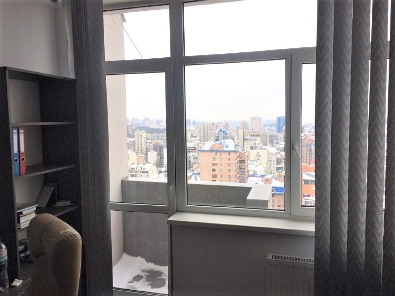 Аренда видового офиса 120кв.м. с ремонтом и мебелью Дмитриевская 80 - <ro>Изображение</ro><ru>Изображение</ru> #2, <ru>Объявление</ru> #1726083