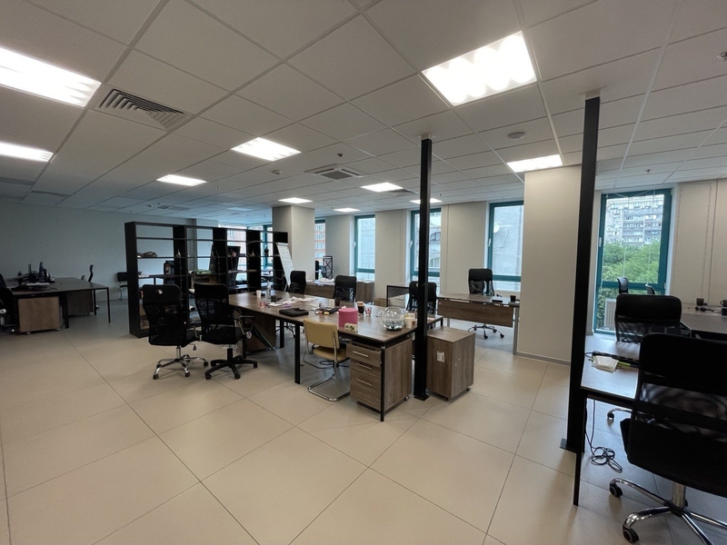 Аренда офиса 200м2 в БЦ на Лукьяновской. Без комиссии - <ro>Изображение</ro><ru>Изображение</ru> #4, <ru>Объявление</ru> #1726079