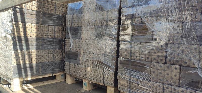 Продаємо паливні дерев'яні брикети Піні кей - <ro>Изображение</ro><ru>Изображение</ru> #2, <ru>Объявление</ru> #1729672