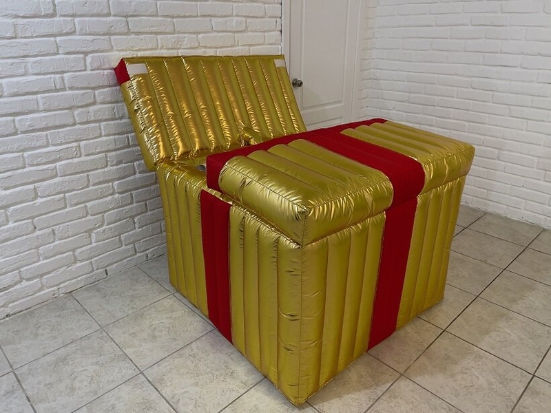 Коробка золотая сценическая декорация - <ro>Изображение</ro><ru>Изображение</ru> #3, <ru>Объявление</ru> #1729364