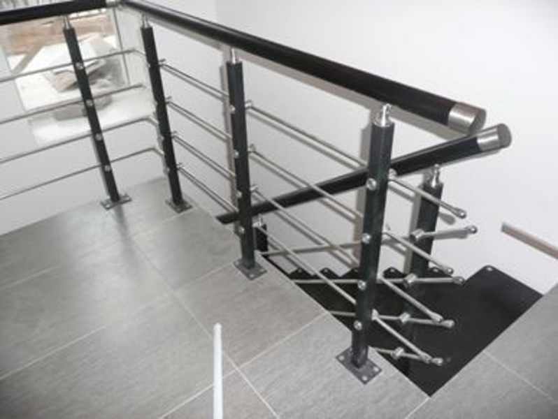 Балясина металева (стійка) для огородження сходів ч/м HR4020 - <ro>Изображение</ro><ru>Изображение</ru> #3, <ru>Объявление</ru> #1731221