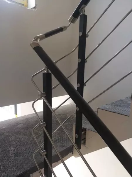 Поручень ПВХ (PVC) черный овальный - <ro>Изображение</ro><ru>Изображение</ru> #3, <ru>Объявление</ru> #1731228