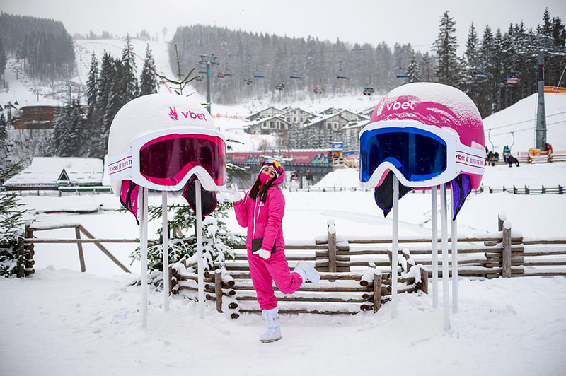 Гигантские горнолыжные шлемы. Объёмные рекламные фигуры  - <ro>Изображение</ro><ru>Изображение</ru> #5, <ru>Объявление</ru> #1733436