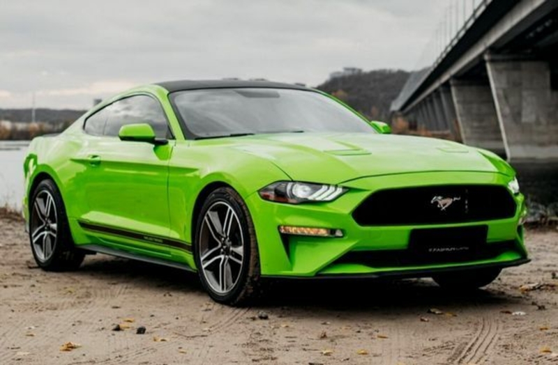 Ford Mustang GT салатовый 2018 аренда спортивных автомобилей  - <ro>Изображение</ro><ru>Изображение</ru> #2, <ru>Объявление</ru> #1735422