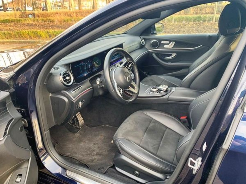 Авто бизнес класса Mercedes W213 E220d темно-синий аренда Киев - <ro>Изображение</ro><ru>Изображение</ru> #5, <ru>Объявление</ru> #1735439