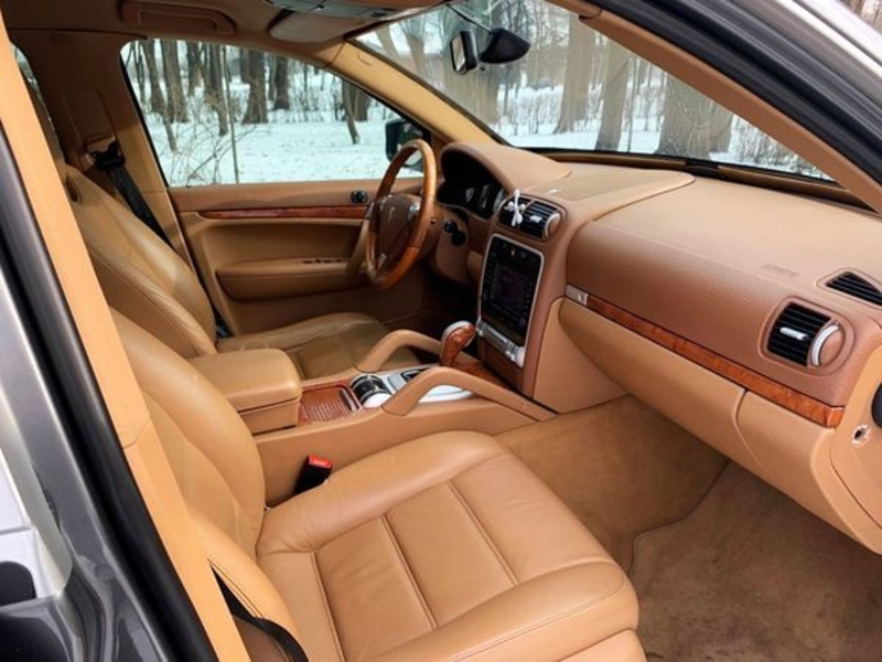 Внедорожник Porsche Cayenne бронированный B6 прокат аренда  - <ro>Изображение</ro><ru>Изображение</ru> #5, <ru>Объявление</ru> #1735436