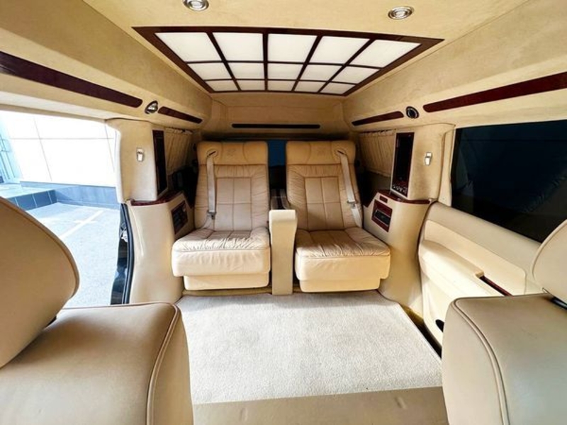 Toyota Sequoia внедорожник B6 бронированный аренда прокат джип  - <ro>Изображение</ro><ru>Изображение</ru> #5, <ru>Объявление</ru> #1735426