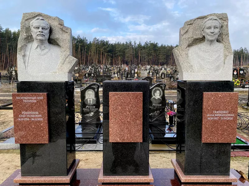 Изысканные памятники на могилу: Закажите элитные надгробия из гранита и мрамора  - <ro>Изображение</ro><ru>Изображение</ru> #4, <ru>Объявление</ru> #1738149