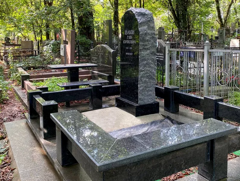 Изысканные памятники на могилу: Закажите элитные надгробия из гранита и мрамора  - <ro>Изображение</ro><ru>Изображение</ru> #3, <ru>Объявление</ru> #1738149