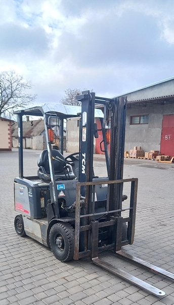 Вилковий електронавантажувач TCM із щоглою 3.3 метри - <ro>Изображение</ro><ru>Изображение</ru> #1, <ru>Объявление</ru> #1744038