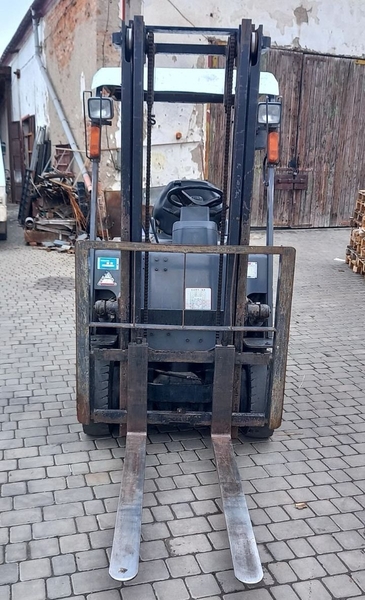 Вилковий електронавантажувач TCM із щоглою 3.3 метри - <ro>Изображение</ro><ru>Изображение</ru> #5, <ru>Объявление</ru> #1744038