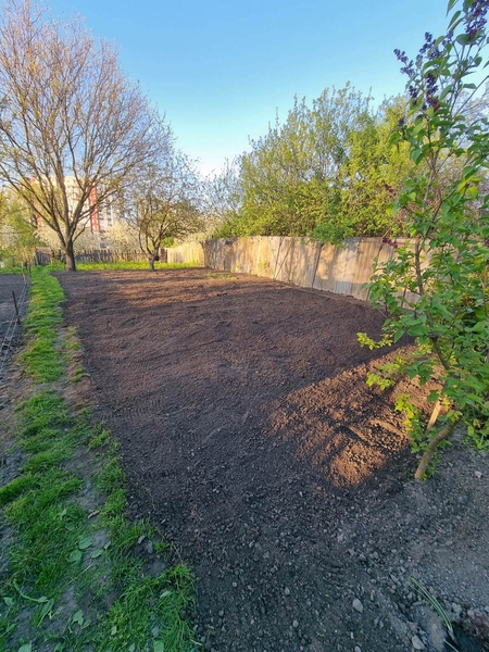 Продаю дом с хоз.пристройками и землю в Гатном, рядом метро. - <ro>Изображение</ro><ru>Изображение</ru> #4, <ru>Объявление</ru> #1744830