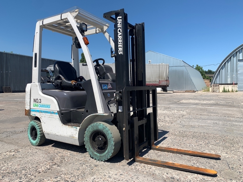 Вилковий автонавантажувач Nissan на 1.5 тонни на немаркiй гумі.  Модель P1F1A15D - <ro>Изображение</ro><ru>Изображение</ru> #5, <ru>Объявление</ru> #1744901