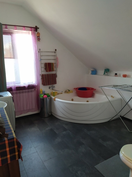 Юрівка, 10км від метро, будинок двоповерховий на два входи, 35 соток - <ro>Изображение</ro><ru>Изображение</ru> #8, <ru>Объявление</ru> #1745607