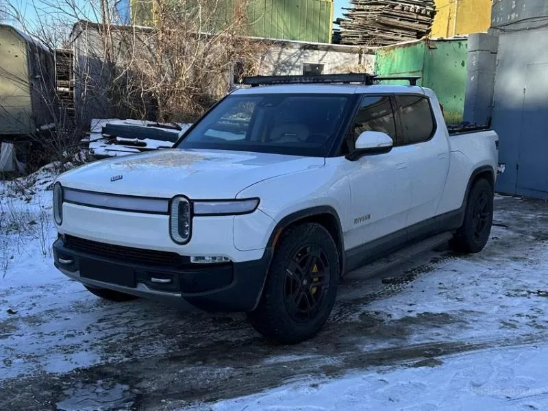 Силова кришка для кузова пікапа Rivian R1T – захист, стиль - <ro>Изображение</ro><ru>Изображение</ru> #5, <ru>Объявление</ru> #1747905