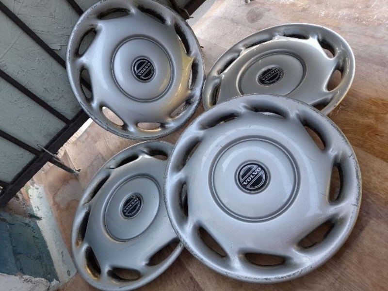 Ковпаки на колеса до ряду авто VOLVO заводські Sweden Оригінал R 14 - <ro>Изображение</ro><ru>Изображение</ru> #1, <ru>Объявление</ru> #1750487