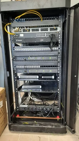 Побудова систем зв'язку під ключ: IP-АТС, СКС, телефонія для бізнесу - <ro>Изображение</ro><ru>Изображение</ru> #5, <ru>Объявление</ru> #502591